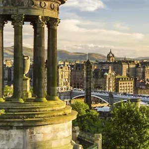 Playfair House *** Edinburgh